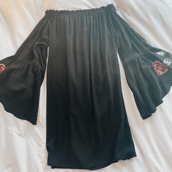 black embroidered sundress - Picture 2 of 2